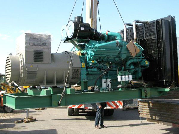 瑶海冬季柴油发电机启动前，如何检查燃油标号是否适配？